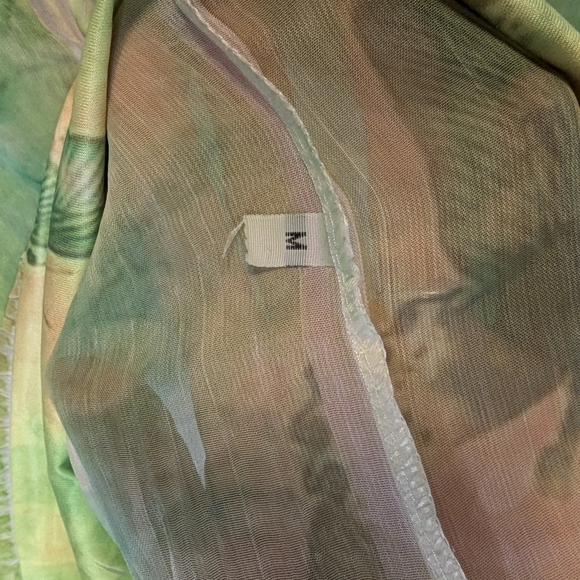 Ladies Printed Sheer Blouse with Gemstones. - Picture 4 of 6